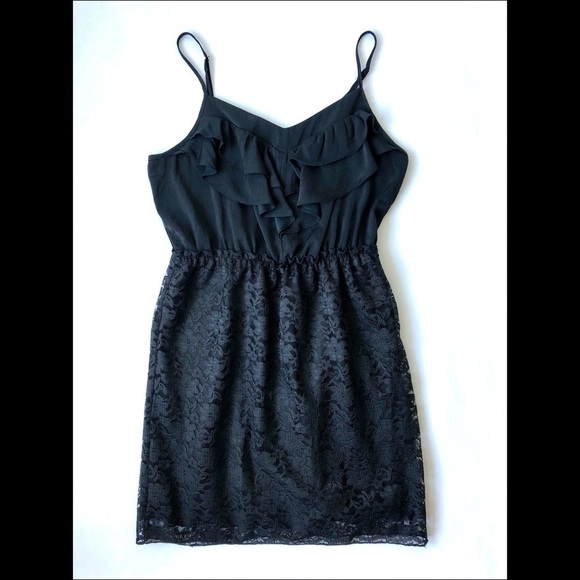 Lace and Ruffled Black‎ Dress Size Medium - Picture 1 of 6